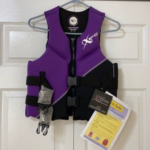 NWT XPS Life Vest